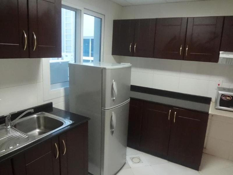 Golden Square Hotel Apartments ドバイ エクステリア 写真